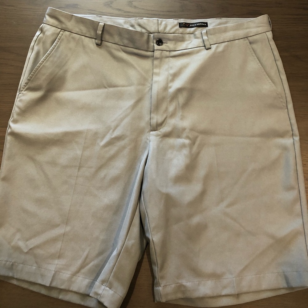 Greg Norman golf shorts